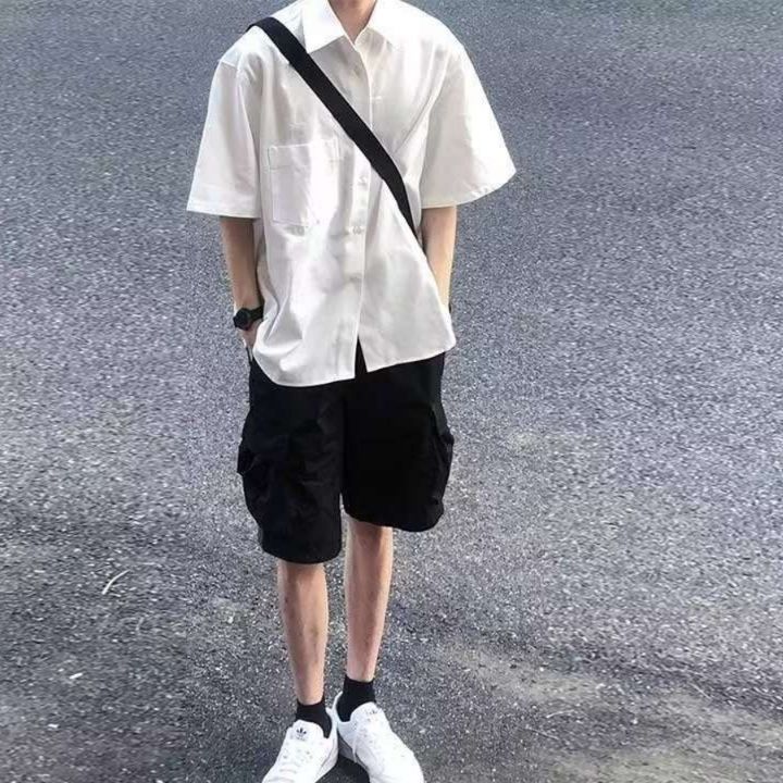 白シャツ　リラックスオーバーサイズシャツ