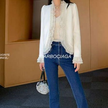 白シャツ　【春】フリルデコレーションボレロ