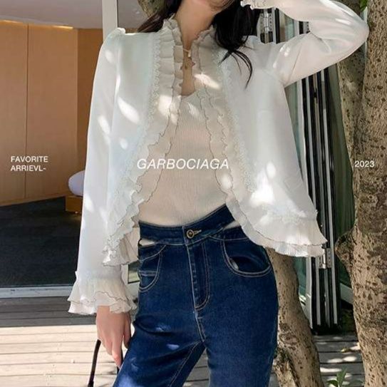 白シャツ　【春】フリルデコレーションボレロ