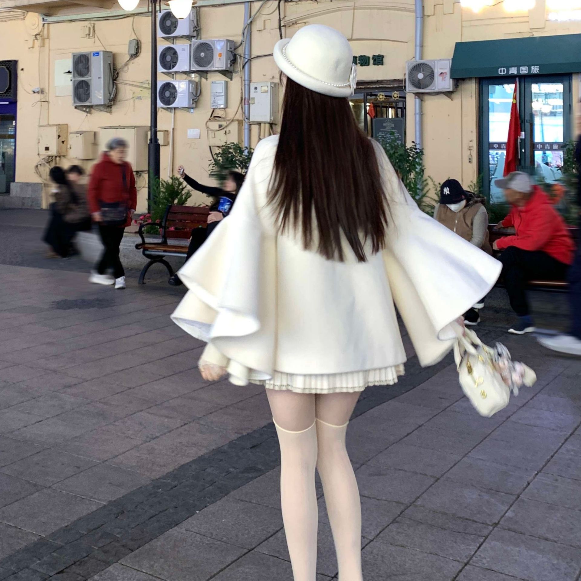 白シャツ　【春秋】エレガンスケープコート