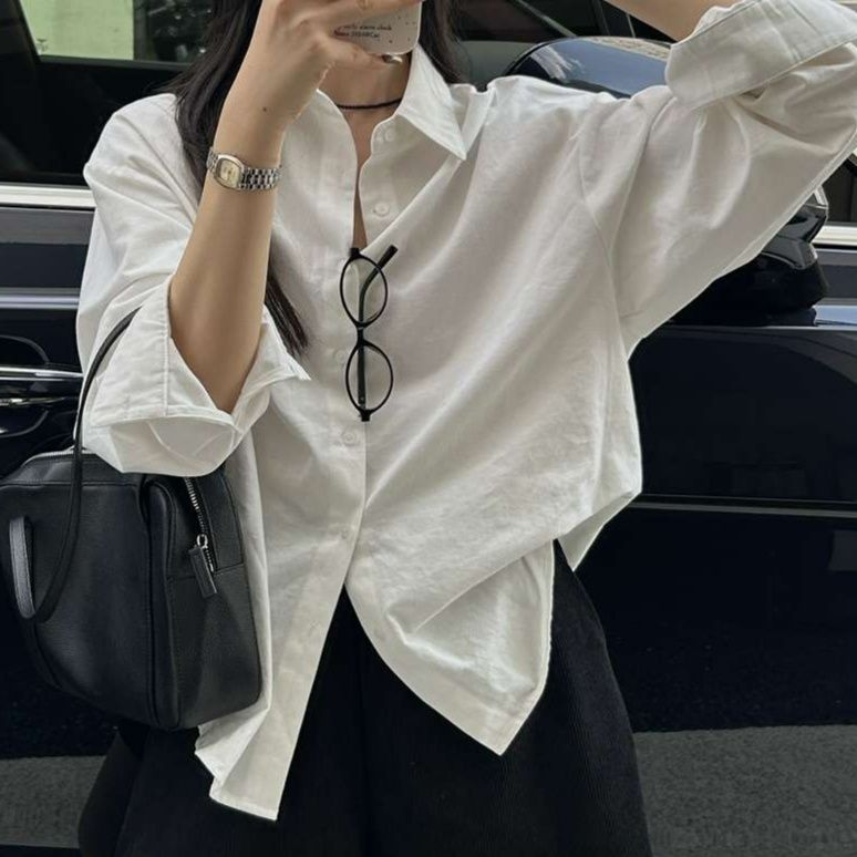 白シャツ　リラックスオーバーシャツ