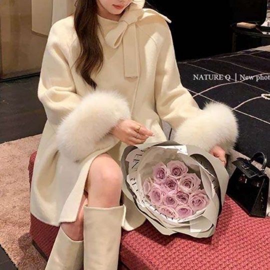 白シャツ　【秋冬】ロマンティック・ファーリボンコート