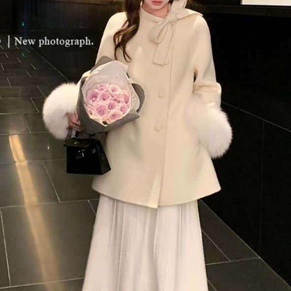 白シャツ　【秋冬】ロマンティック・ファーリボンコート