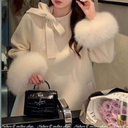白シャツ　【秋冬】ロマンティック・ファーリボンコート
