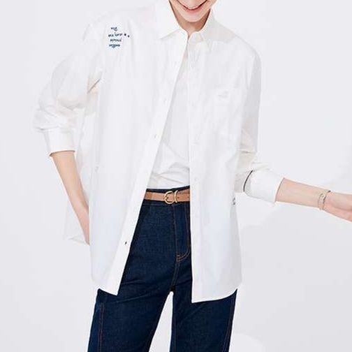 白シャツ　エレガントシンプル 長袖シャツ