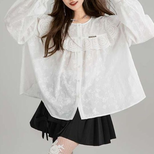白シャツ　フリルレース優花ブラウス