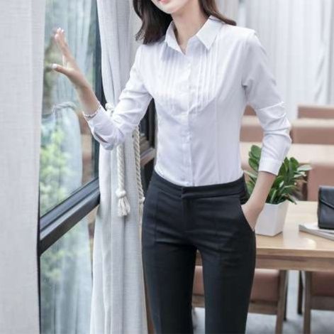 白シャツ　オフィスエレガンス プリーツシャツ