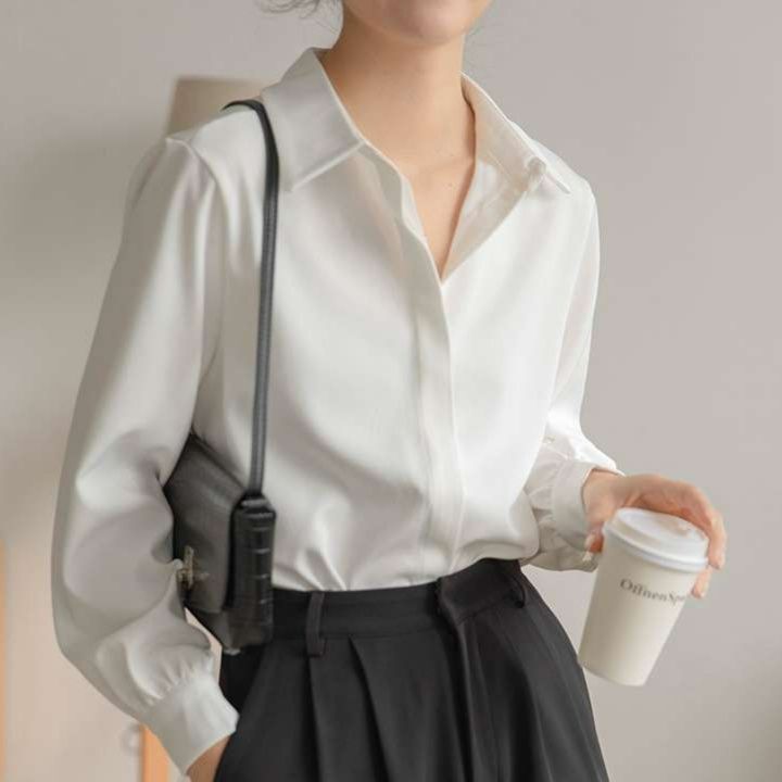 白シャツ　エレガントクラシック オフィスシャツ