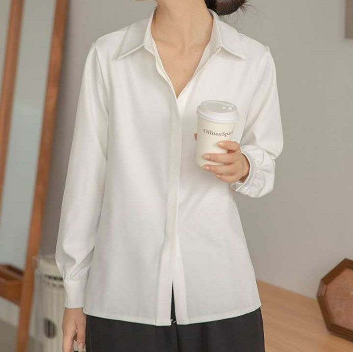 白シャツ　エレガントクラシック オフィスシャツ