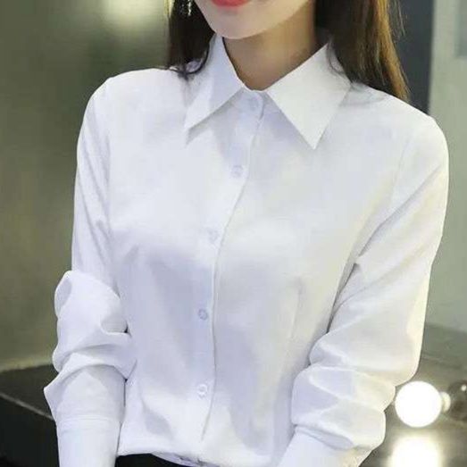 白シャツ　エフォートレスエレガンス シャツ