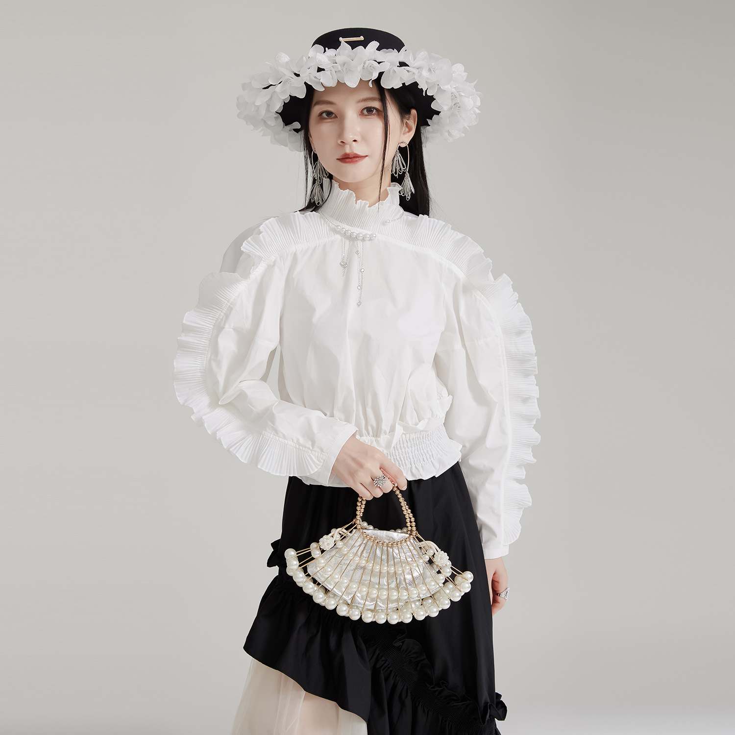 https://fulmo-img-server.com/shirtia/1c405225-1b60-4248-acf6-1743d8991fd3.jpg