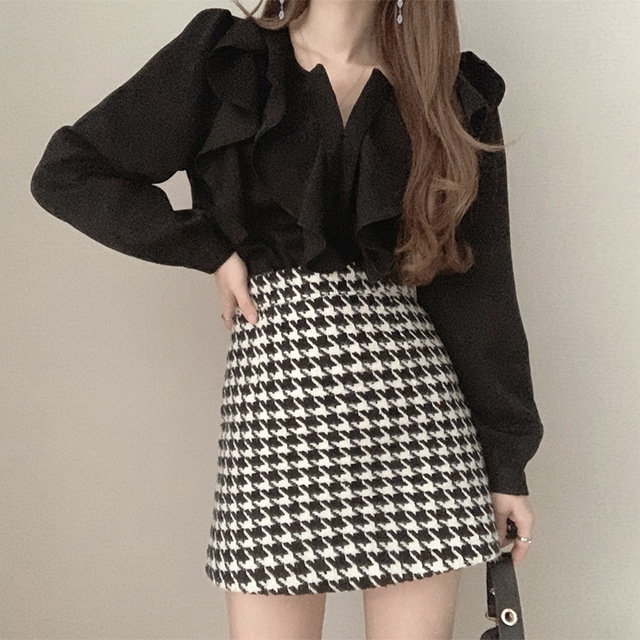 https://fulmo-img-server.com/shirtia/2d9b3cfa-fc16-45cf-add1-bca0310c134b.jpg
