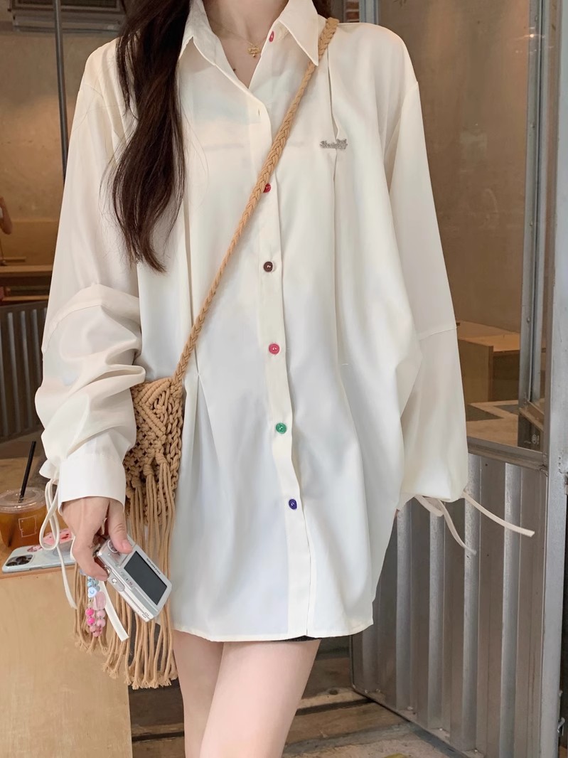 白シャツ カラフルボタンリボン袖オーバーサイズシャツ春・秋・冬トップス