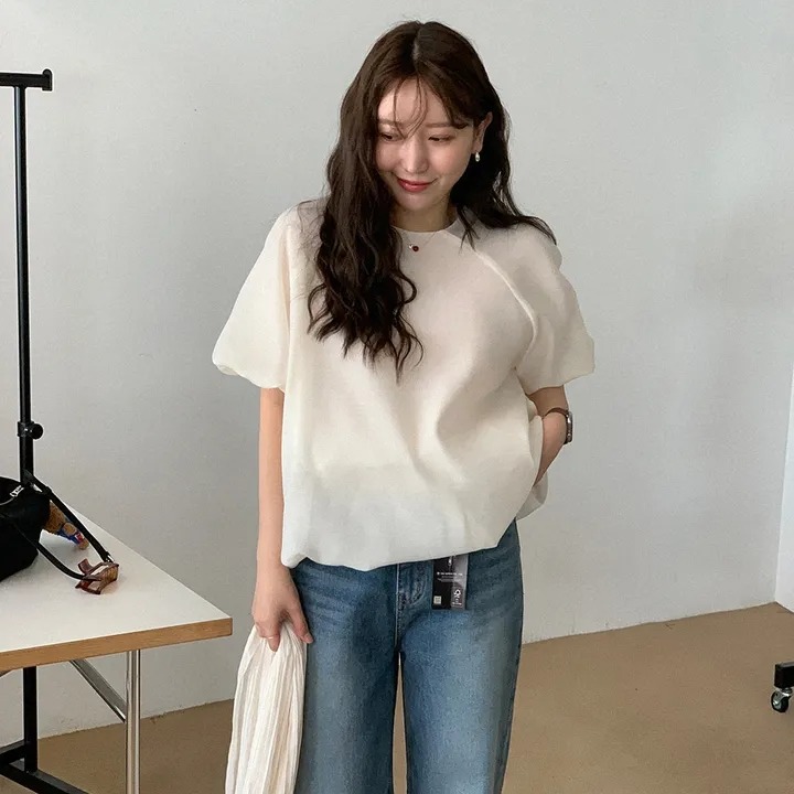 https://fulmo-img-server.com/shirtia/73edb4ec-bffb-4106-be69-38e4a08f0050.jpg
