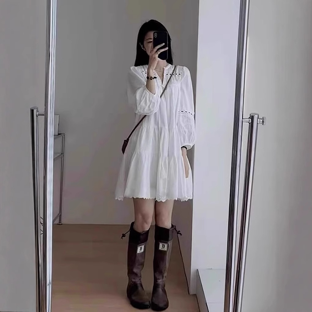 白シャツ パフスリーブティアード刺繍レース白シャツワンピース・ドレス