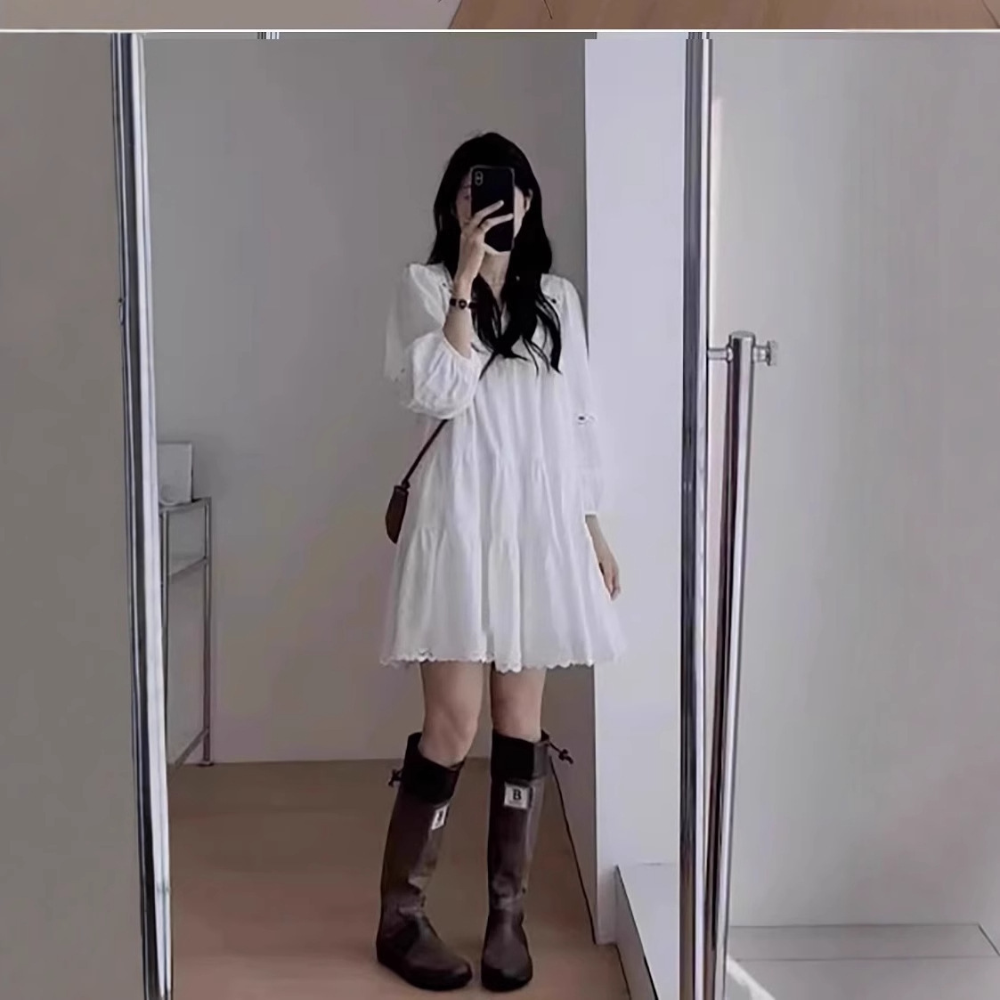 白シャツ パフスリーブティアード刺繍レース白シャツワンピース・ドレス