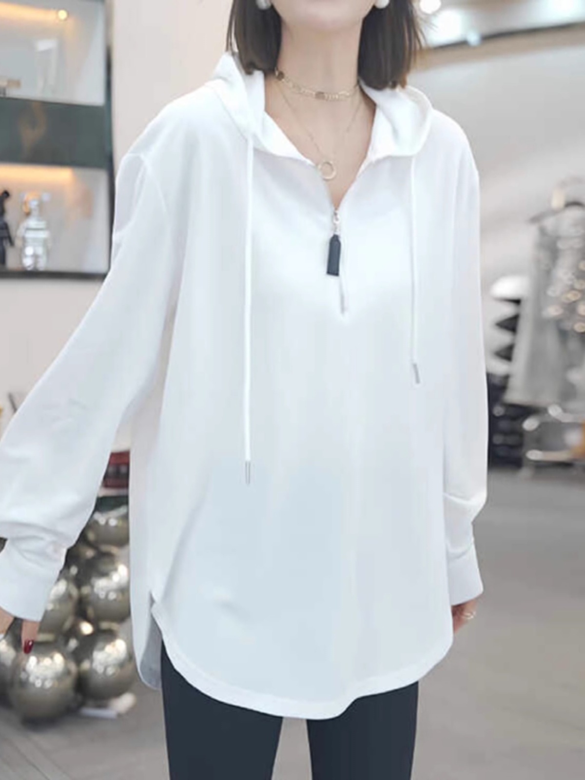 https://fulmo-img-server.com/shirtia/c30449b2-d548-4be6-82e8-7c9be584d578.jpg