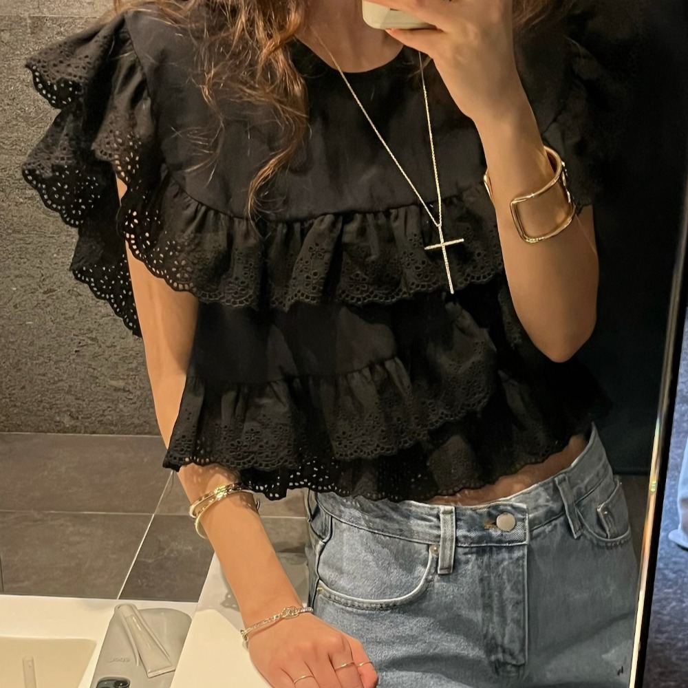 https://fulmo-img-server.com/shirtia/db176876-bc69-4b59-8d55-5bd7da4aaa36.jpg
