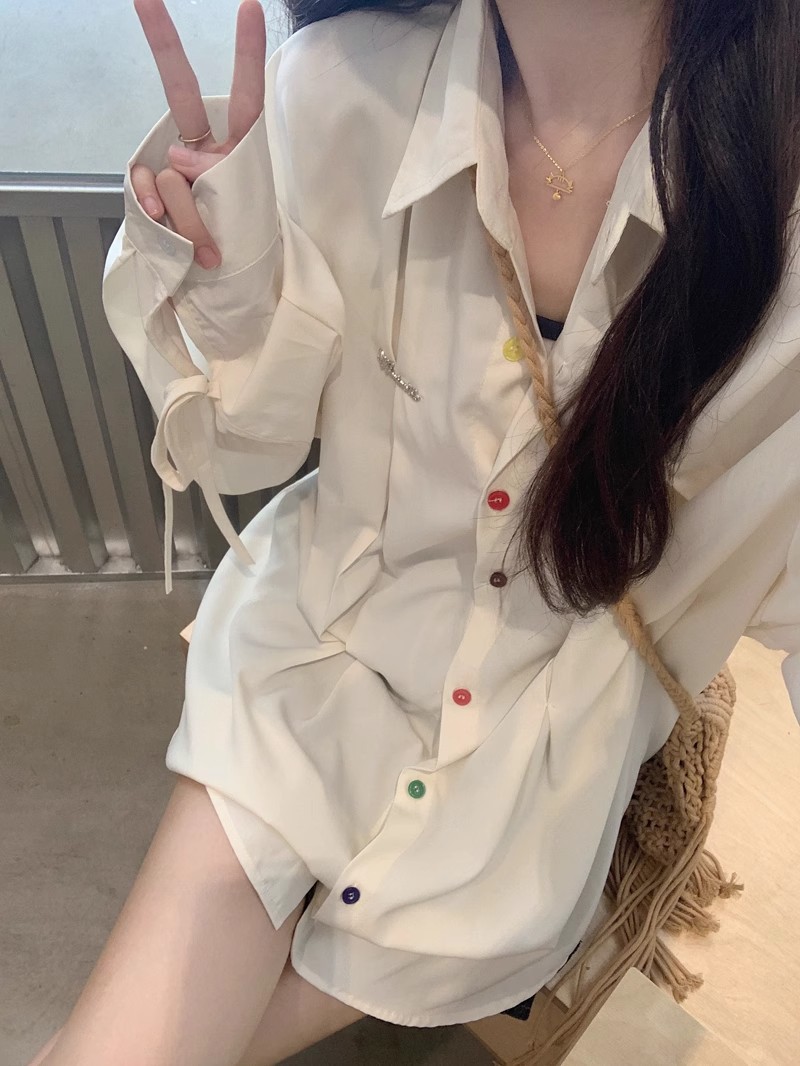 白シャツ カラフルボタンリボン袖オーバーサイズシャツ春・秋・冬トップス