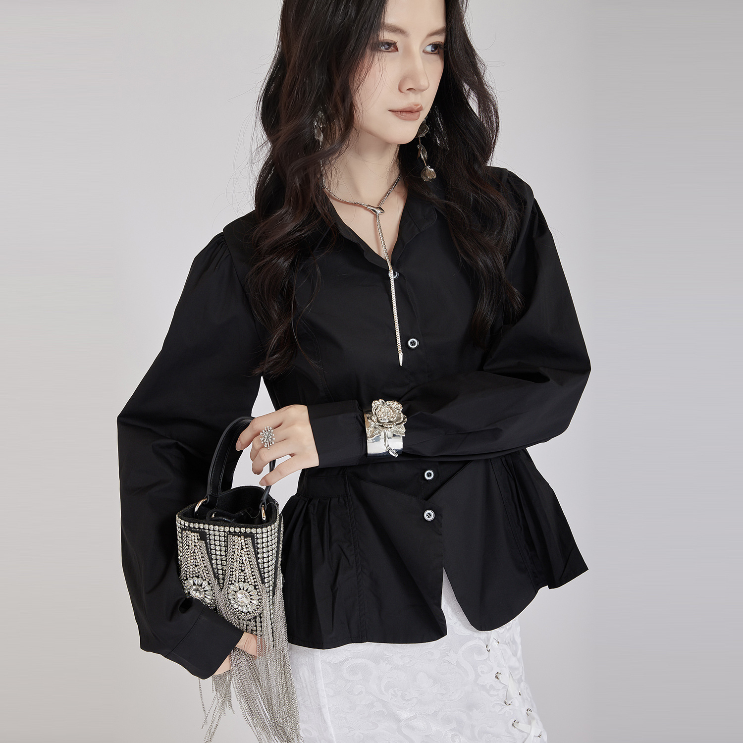 https://fulmo-img-server.com/shirtia/f3eb76f5-6d82-4afd-abcc-903db1ce0442.jpg