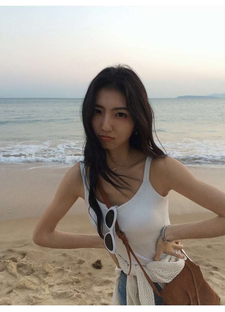 https://fulmo-img-server.com/shirtia/f569016ec5af4e4ca23ac563d7eacd96.jepg