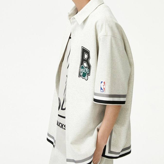 シャツ メンズ バスケットボール風ワッペン柄シャツ
