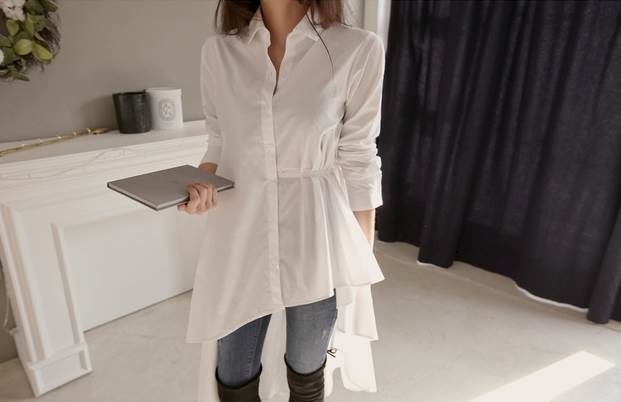 コットン素材レディース襟付き長袖シャツワンピース