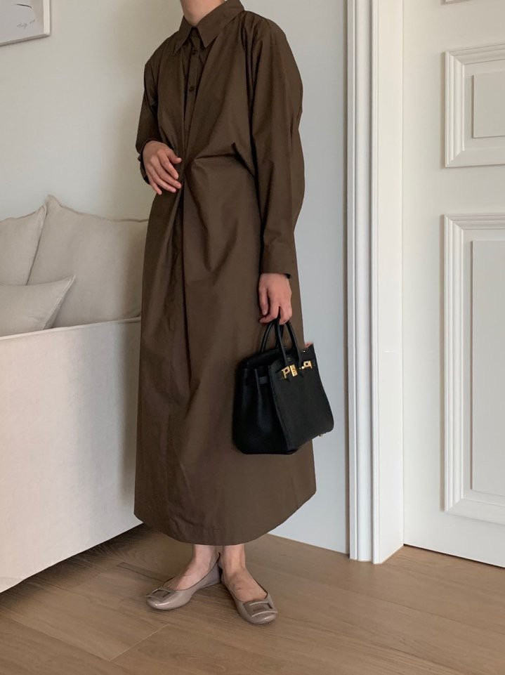 シャツワンピース  大人カジュアル長袖 ロング丈ワンピース