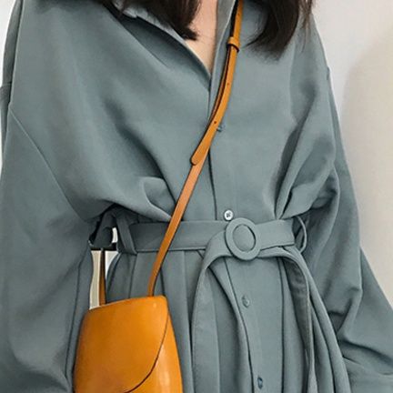 ベルト付きロングシャツワンピース