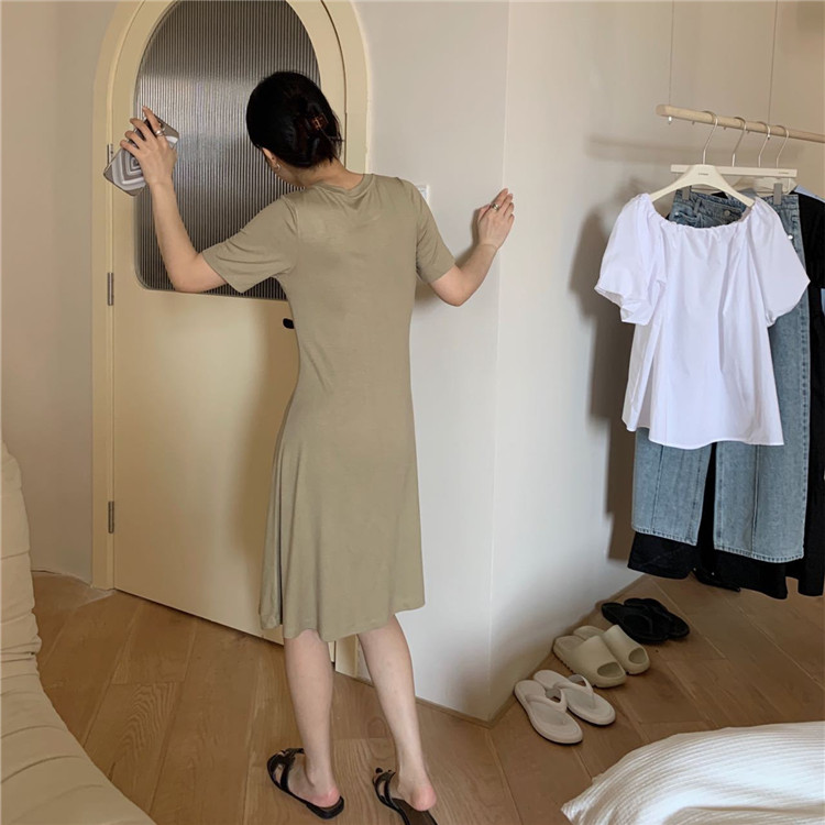 コットン素材ゆったりロング丈シャツワンピース