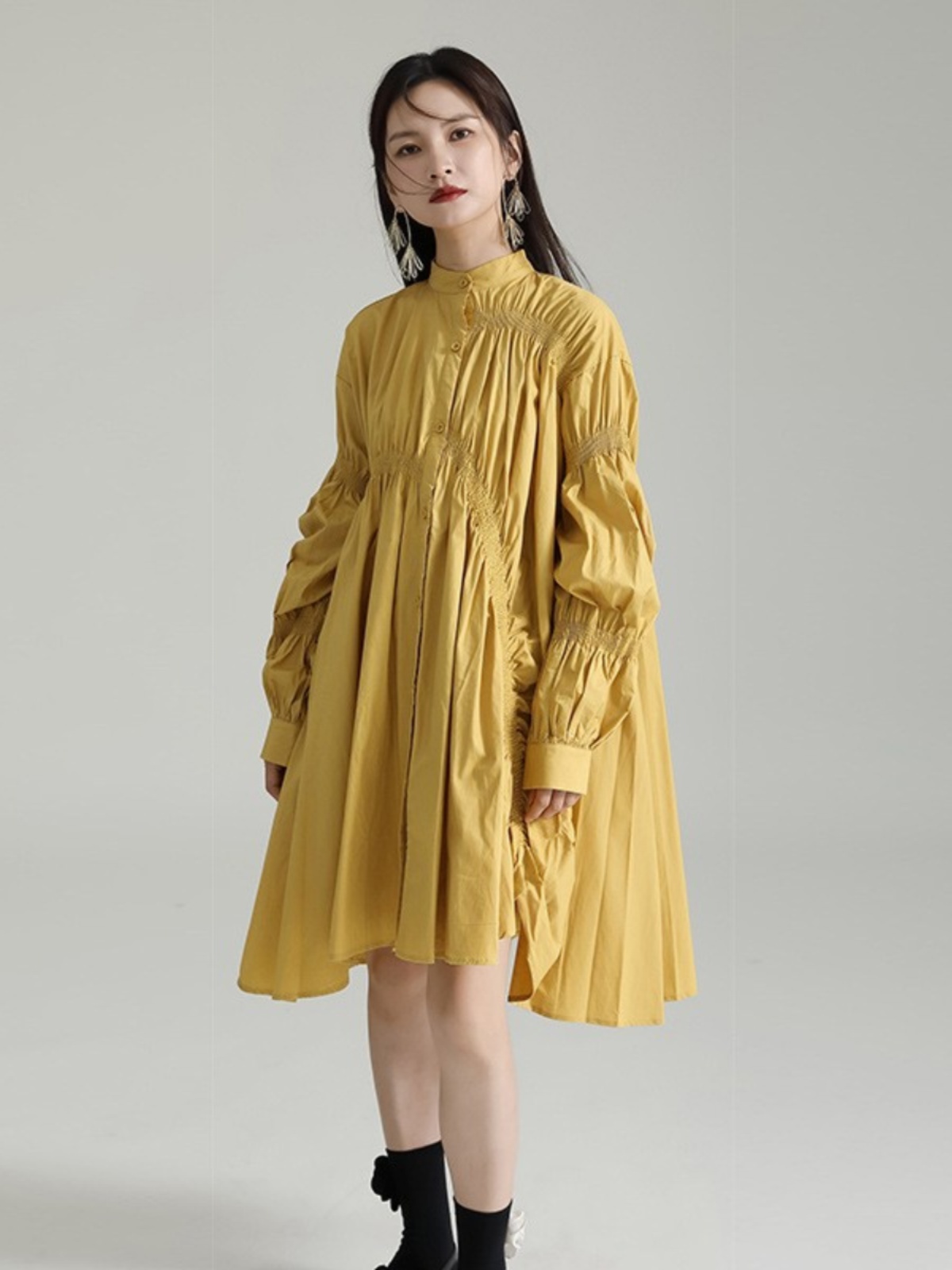 シャツワンピース 立体ギャザー袖のふんわりシャツワンピース