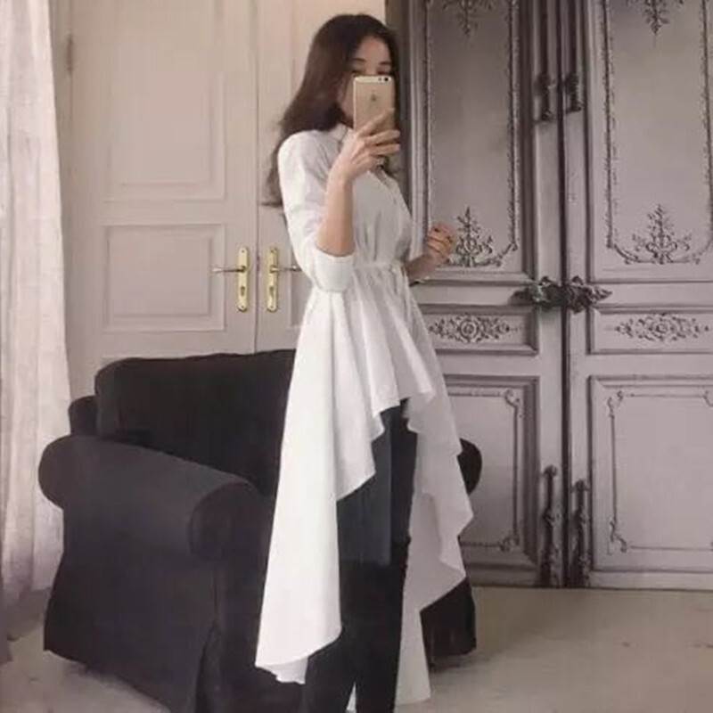 コットン素材レディース襟付き長袖シャツワンピース