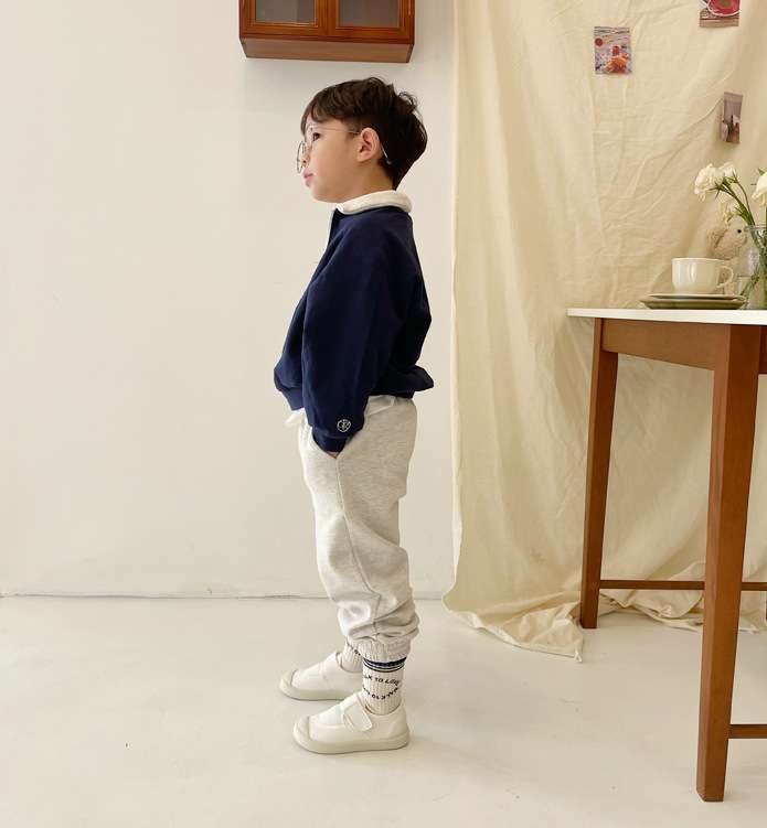 ファーストシューズ ふわふわ歩きはじめ応援シューズ