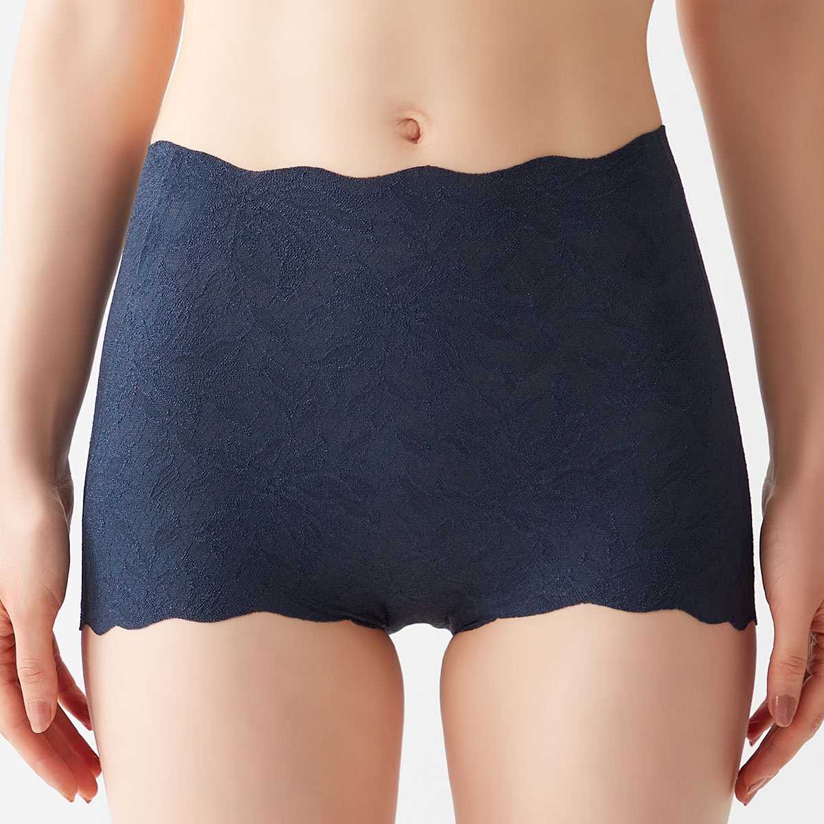 毎日自信を持って過ごせる!パンツのラインが響かないストレスフリーなショーツ5選