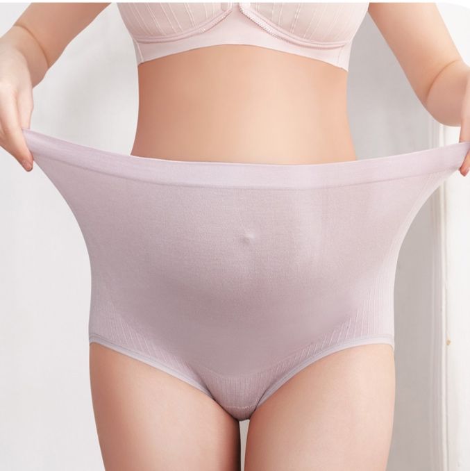 ショーツ 三次元無縫製一体成型マタニティーショーツ