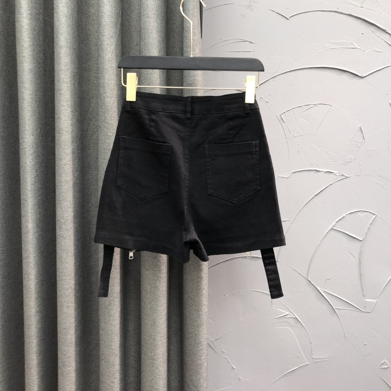 ショートパンツ デザインジッパー付きミニスカート風ショートパンツ