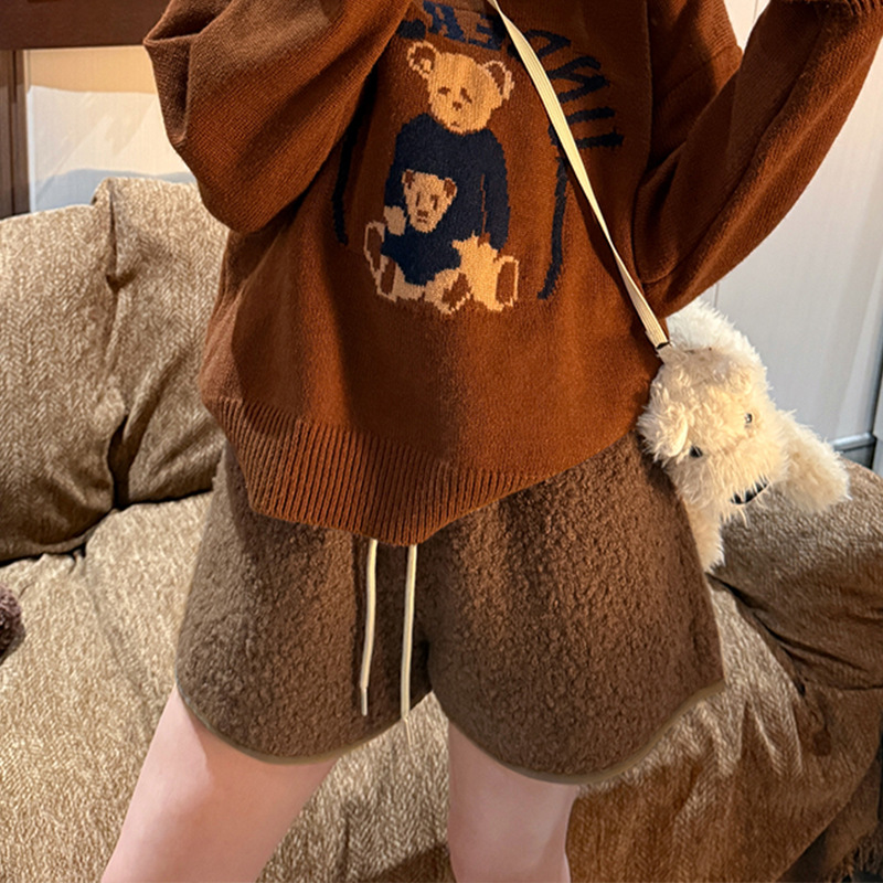 ふわもこベロアショートパンツ