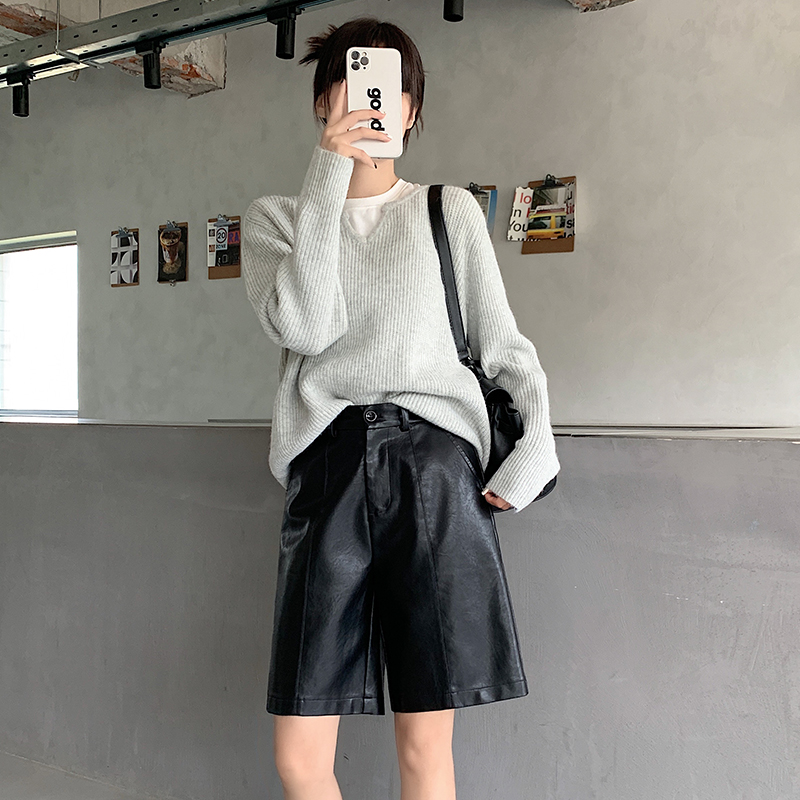 ショートパンツ 上品フェイクレザーハーフパンツ