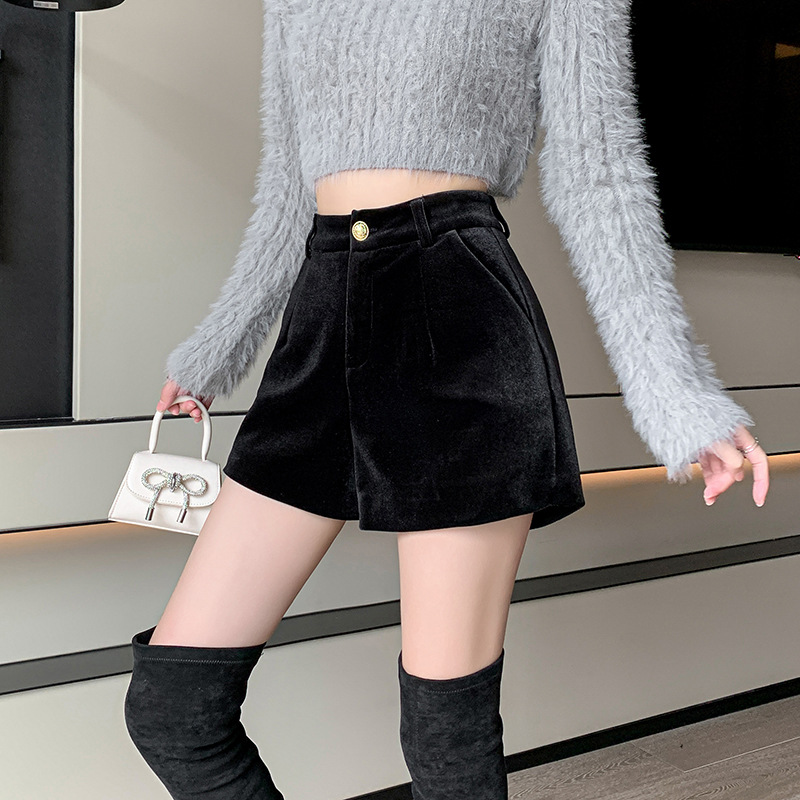 ベルベット調ワイドショートパンツ