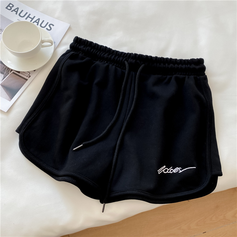シンプルドローコードショートパンツ