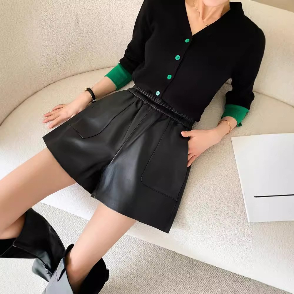 フェイクレザーゆったりショートパンツ