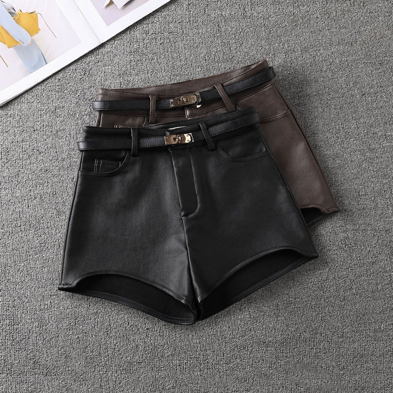 上質合皮ベルト付きショートパンツ