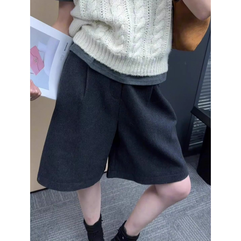 ゆったりロング丈カジュアルショートパンツ