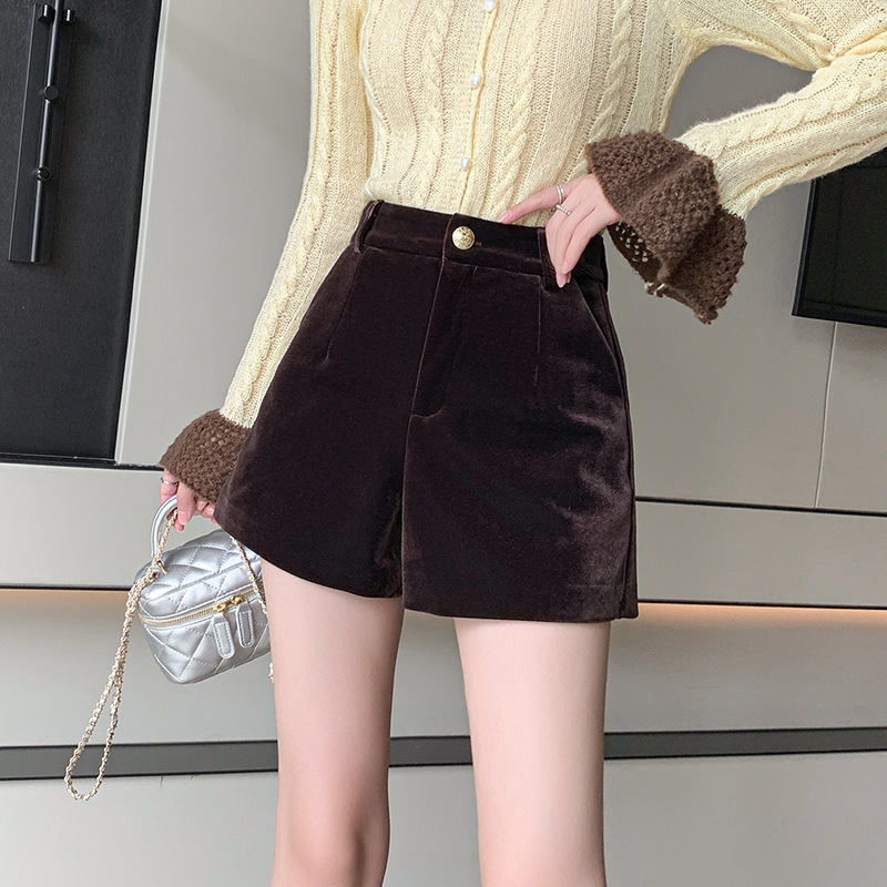 ベルベット調ワイドショートパンツ