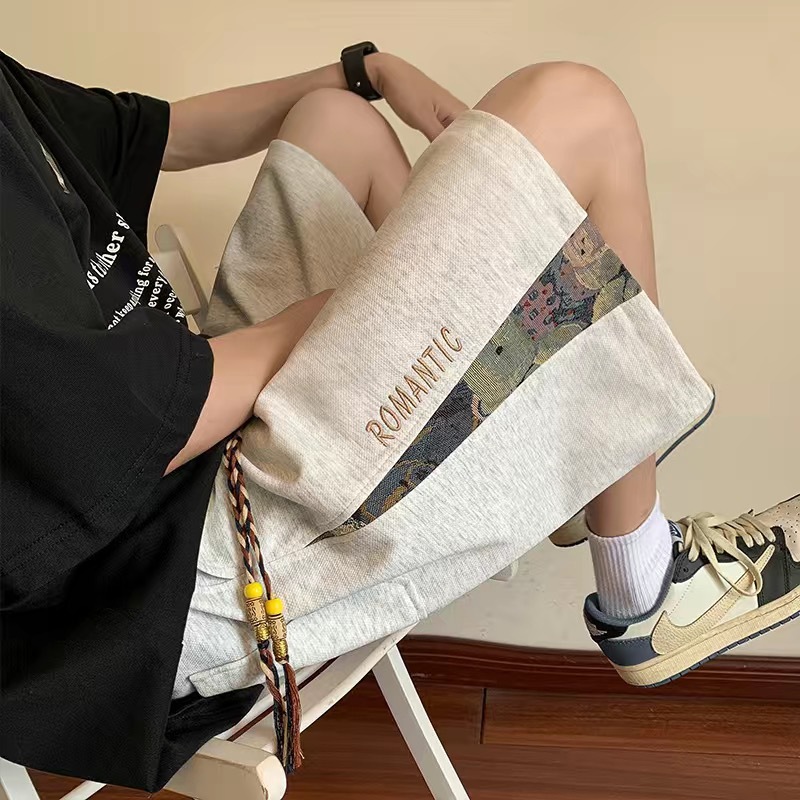 ショートパンツ 生成エラーです