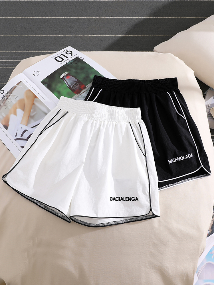 ショートパンツ シンプルラインショートパンツ