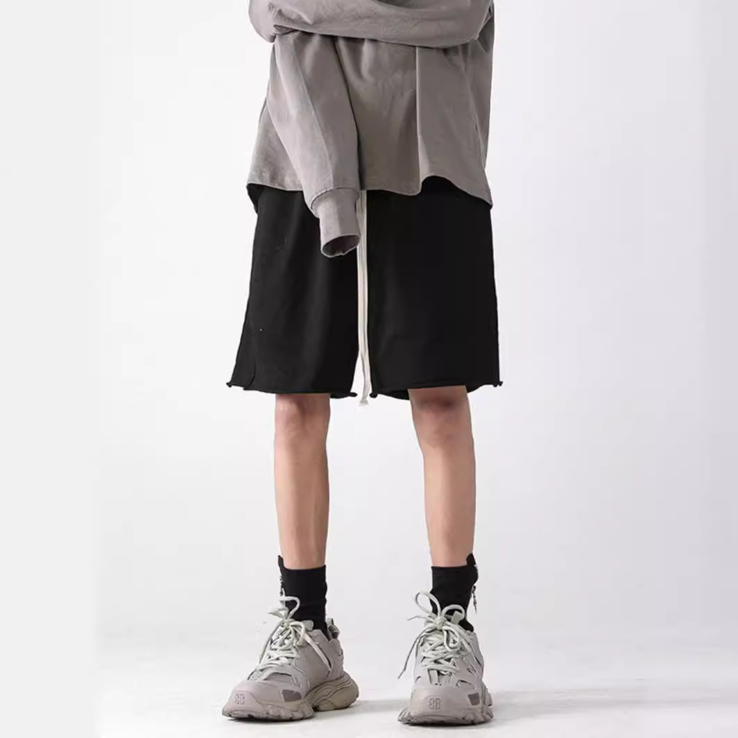 リラックスドロスト裾切りっぱなしショートパンツ