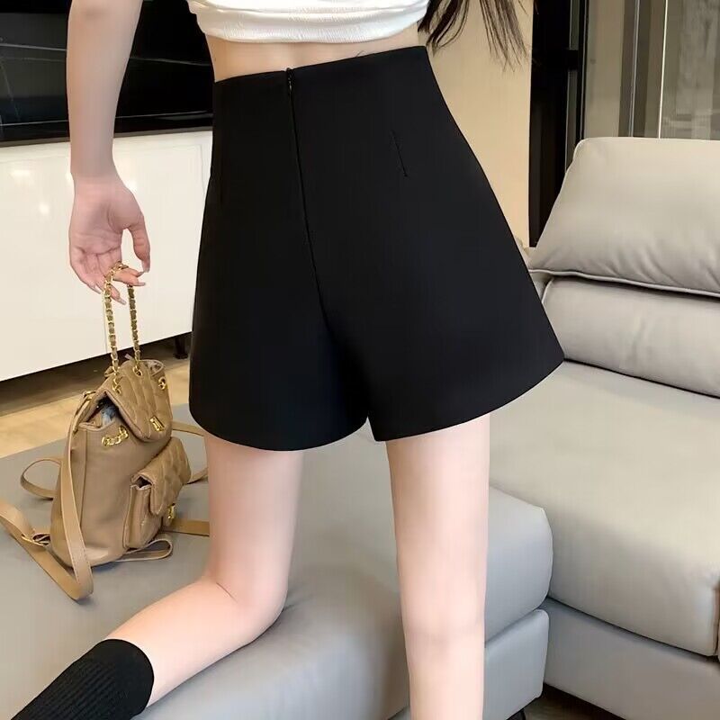 フロントタックスカート風ショートパンツ