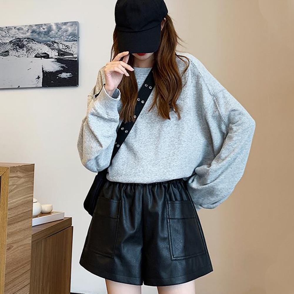 レディース フェイクレザー ショートパンツ ゴム楽ちん