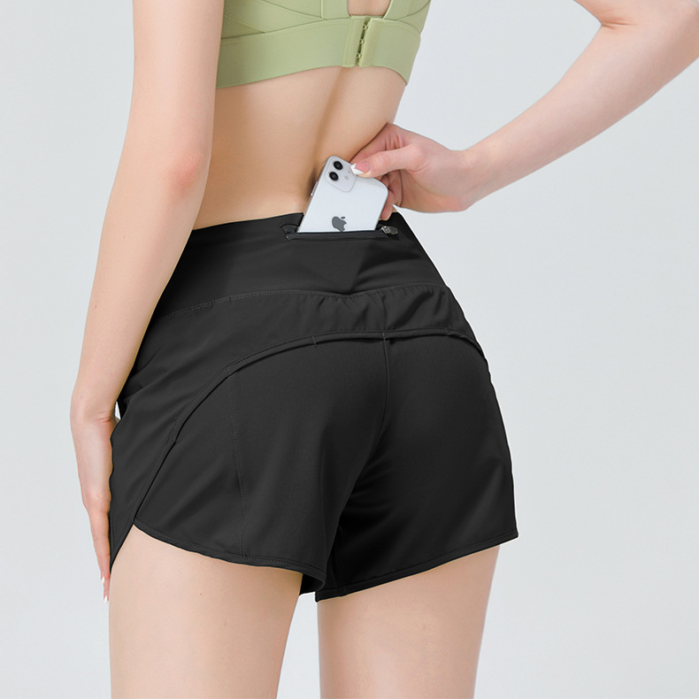 ポケット付きスポーツショートパンツ